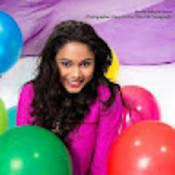 Meet your Posher, Rabeyia - Picture 1 of 1